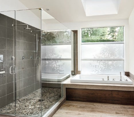 cleaning hotel shower doors