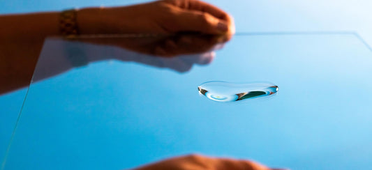 Super Hydrophobic Glass repels water